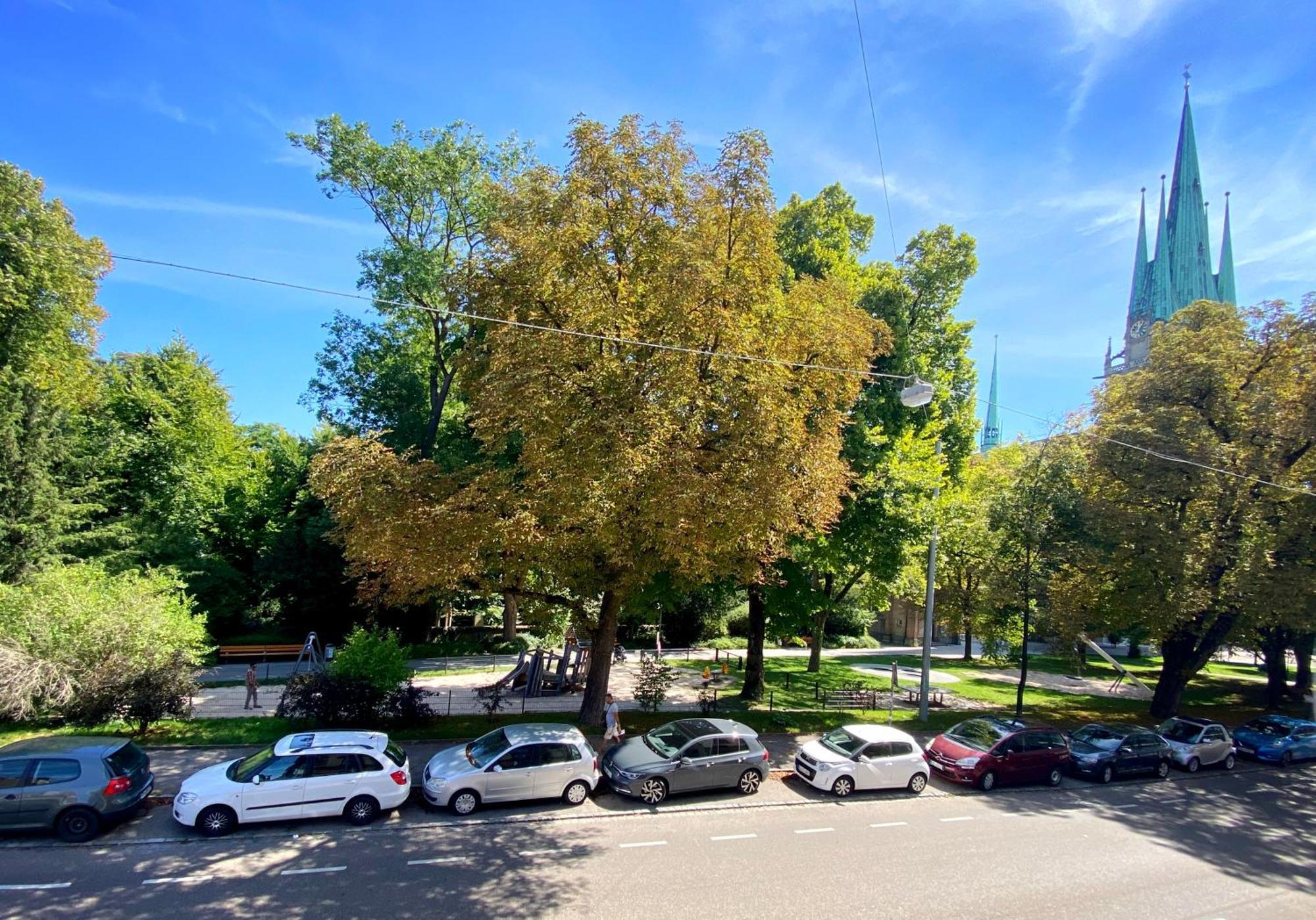 Quiet & Park View - Ulm Mitte Apartment ภายนอก รูปภาพ